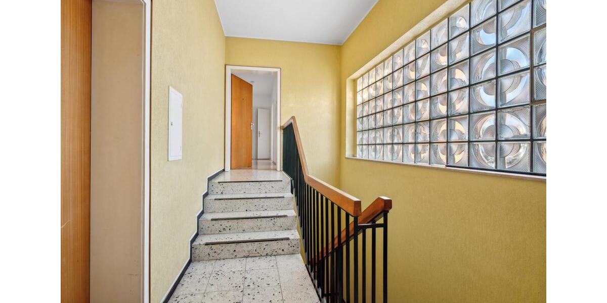 Etagenwohnung Mönchengladbach Nord - 2 Zimmer, 67 m&sup2;, 700&euro; | Angebot:25893202