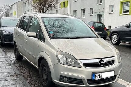 Opel Zafira 219.000 km 3.200 &euro; Mülheim an der Ruhr 45472